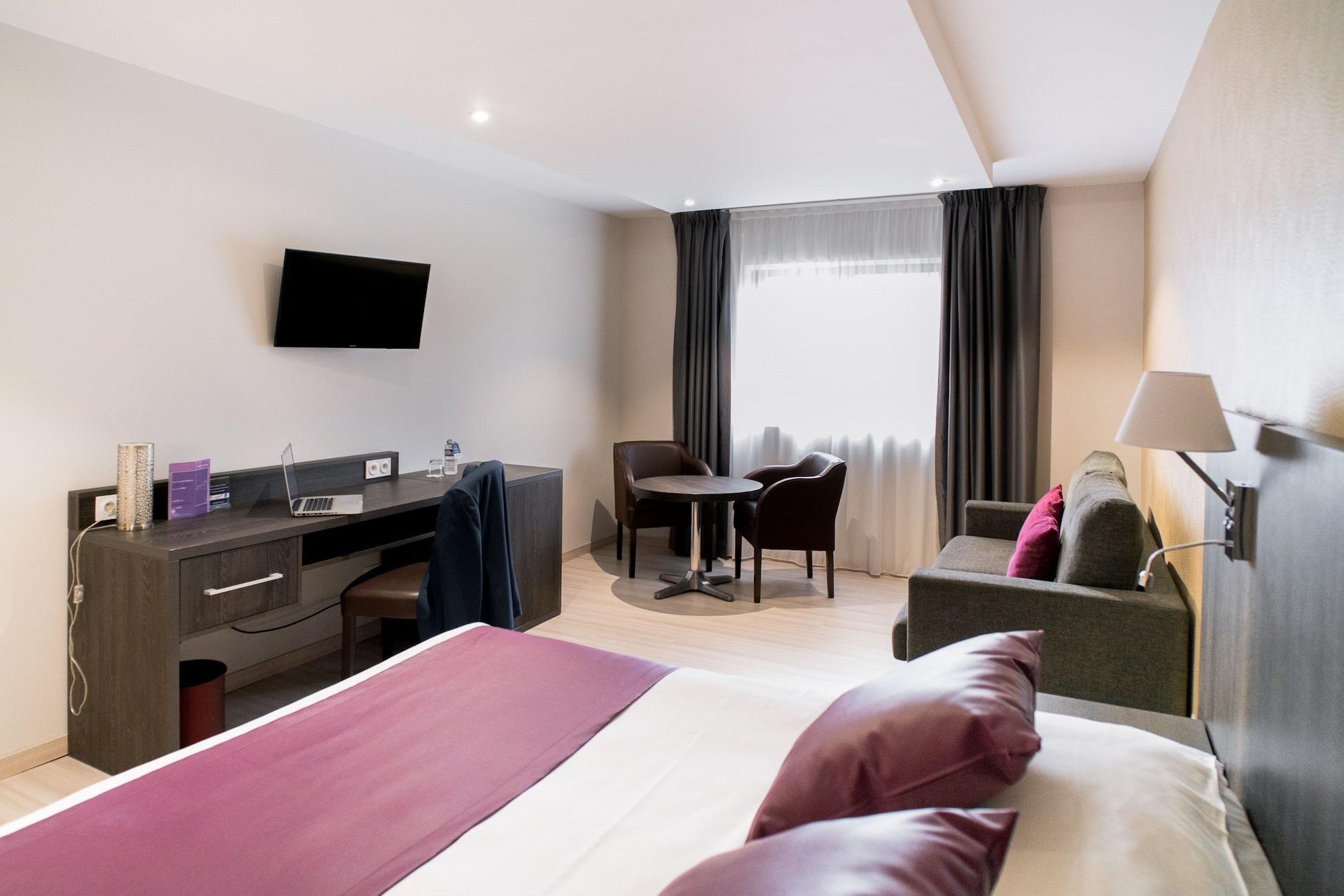 פו-סור-מר Ariane Hotel Fos Sur Mer מראה חיצוני תמונה