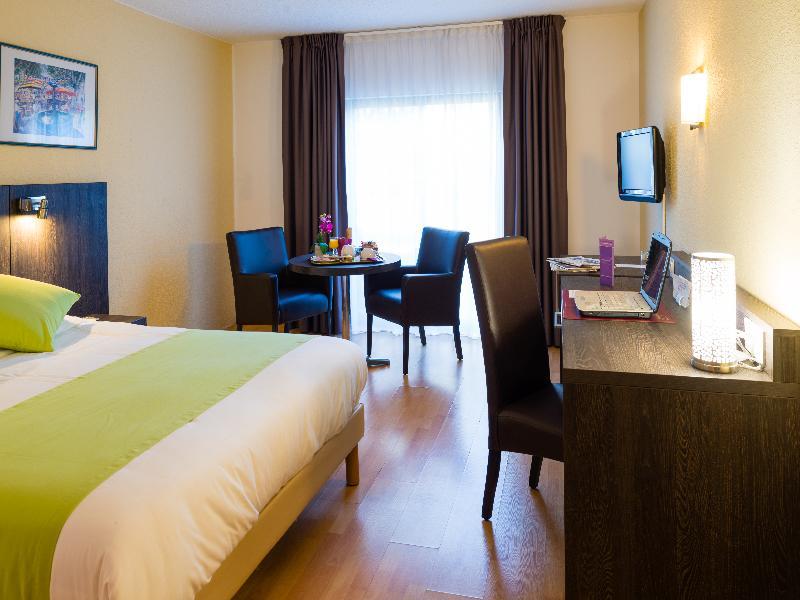 פו-סור-מר Ariane Hotel Fos Sur Mer מראה חיצוני תמונה