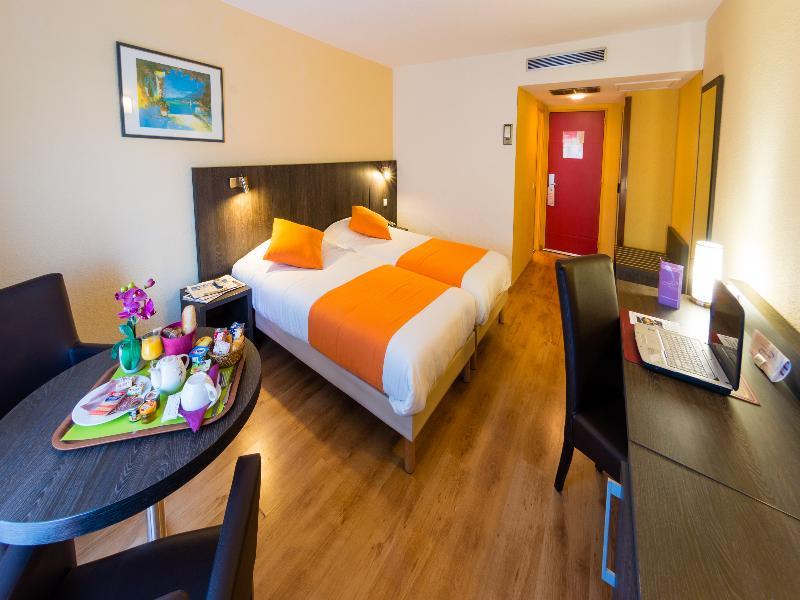 פו-סור-מר Ariane Hotel Fos Sur Mer מראה חיצוני תמונה
