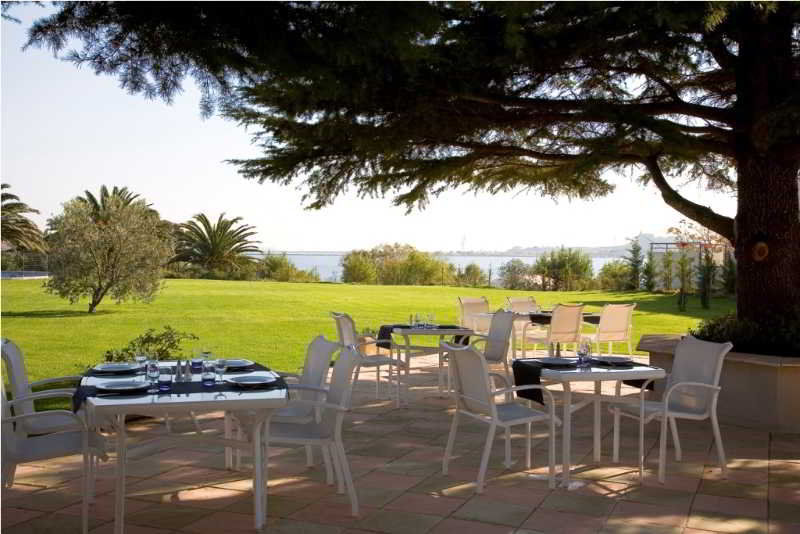 פו-סור-מר Ariane Hotel Fos Sur Mer מראה חיצוני תמונה