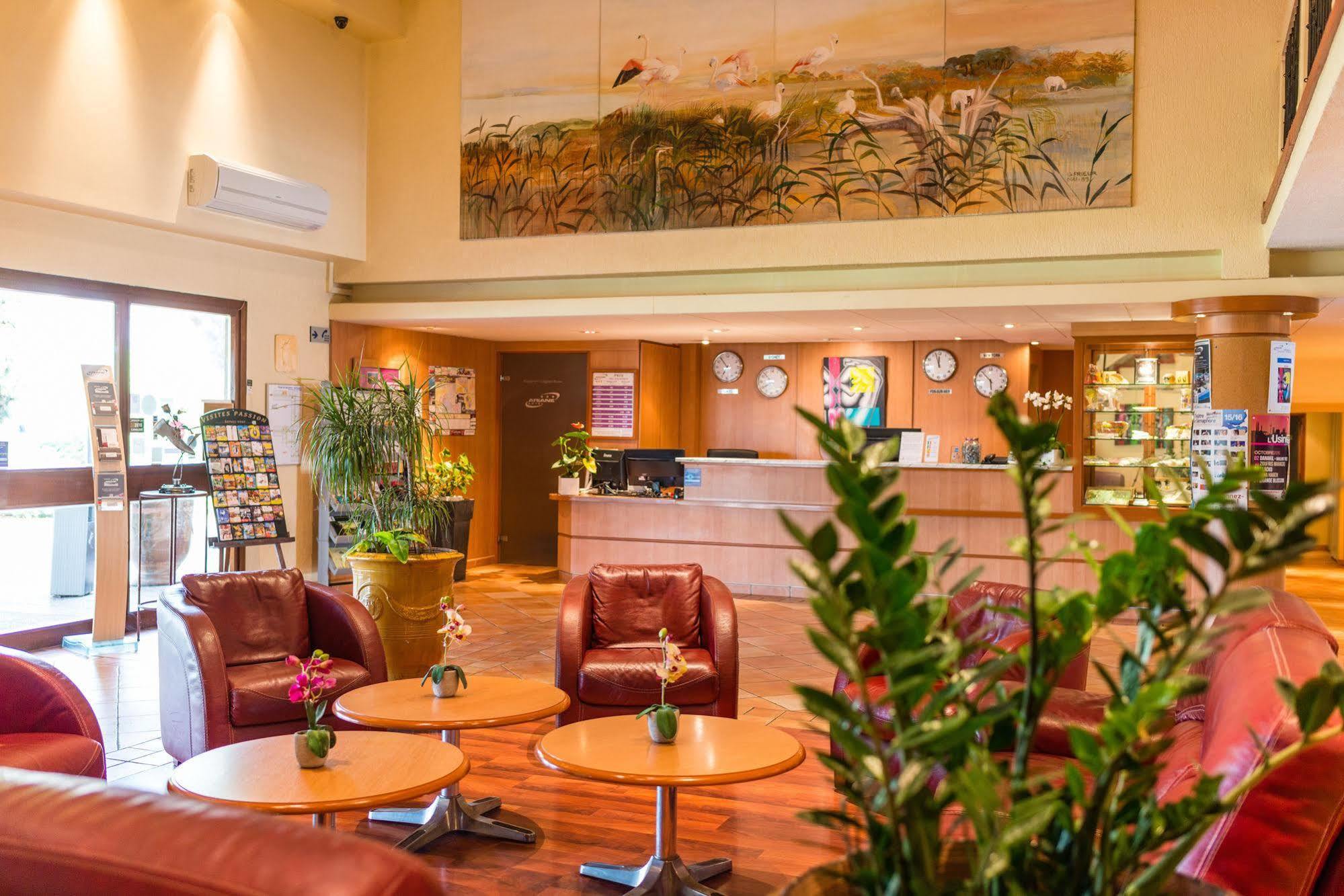 פו-סור-מר Ariane Hotel Fos Sur Mer מראה חיצוני תמונה