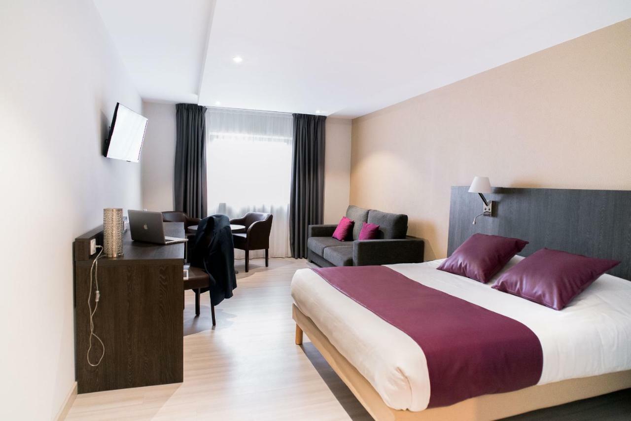 פו-סור-מר Ariane Hotel Fos Sur Mer מראה חיצוני תמונה