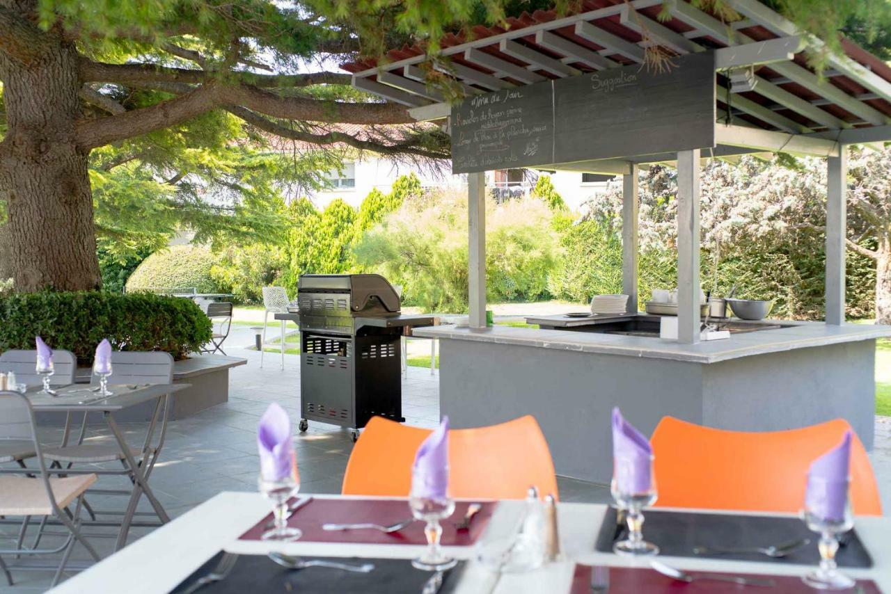 פו-סור-מר Ariane Hotel Fos Sur Mer מראה חיצוני תמונה