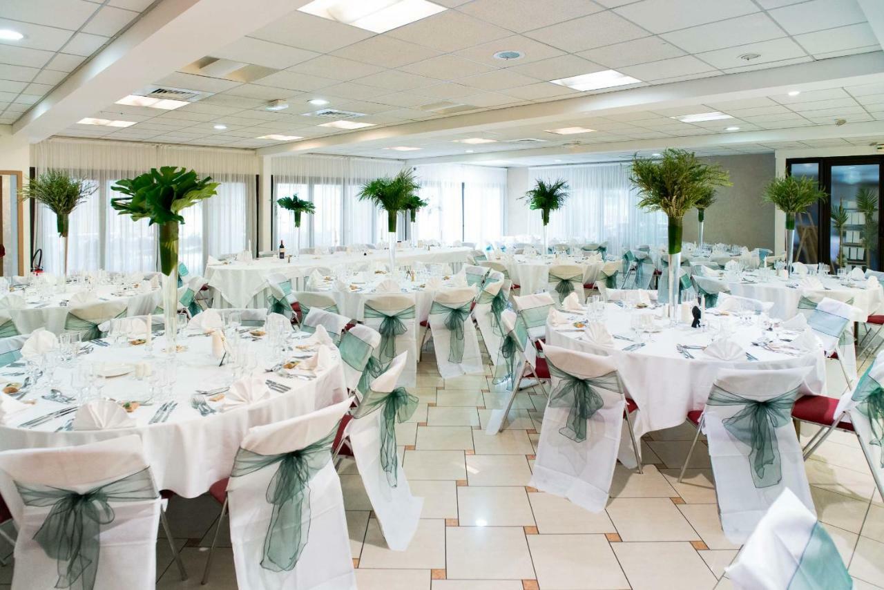 פו-סור-מר Ariane Hotel Fos Sur Mer מראה חיצוני תמונה