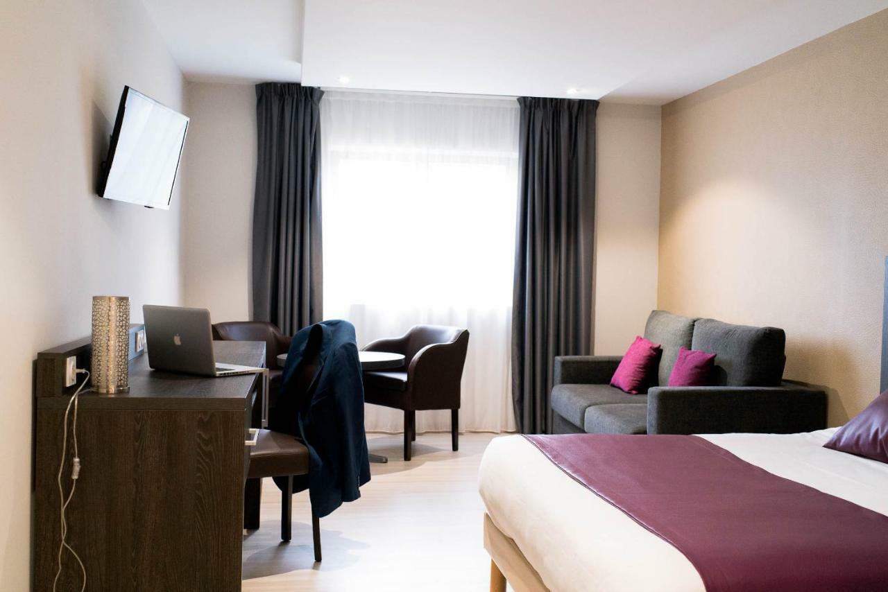 פו-סור-מר Ariane Hotel Fos Sur Mer מראה חיצוני תמונה