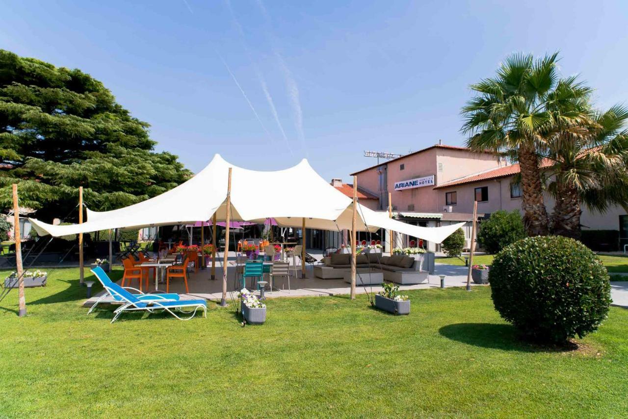 פו-סור-מר Ariane Hotel Fos Sur Mer מראה חיצוני תמונה